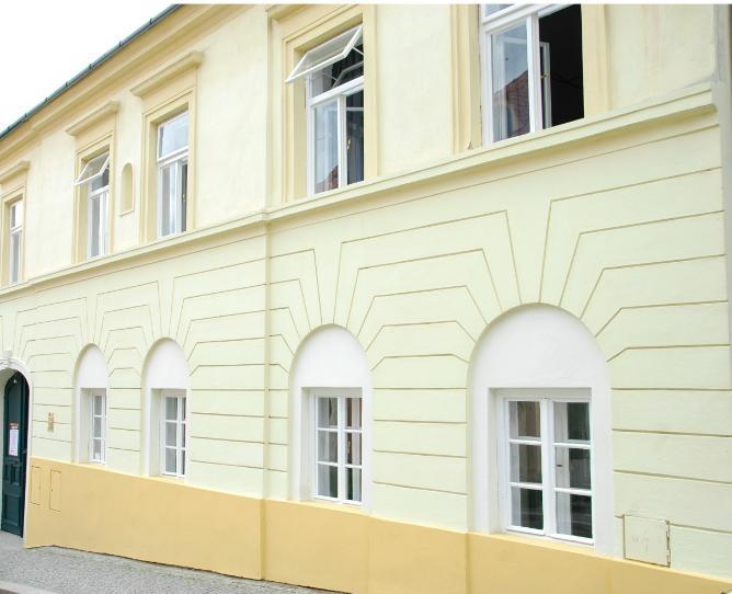 Penzion Husa Mikulov Ngoại thất bức ảnh